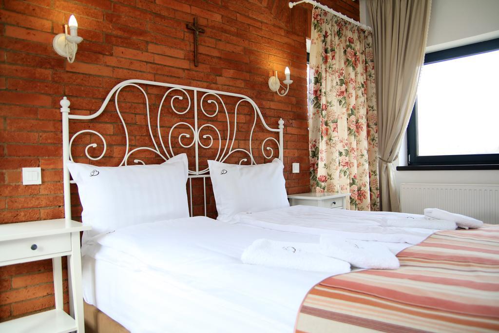 Conacul Bratescu Hotel Bran  Exterior foto
