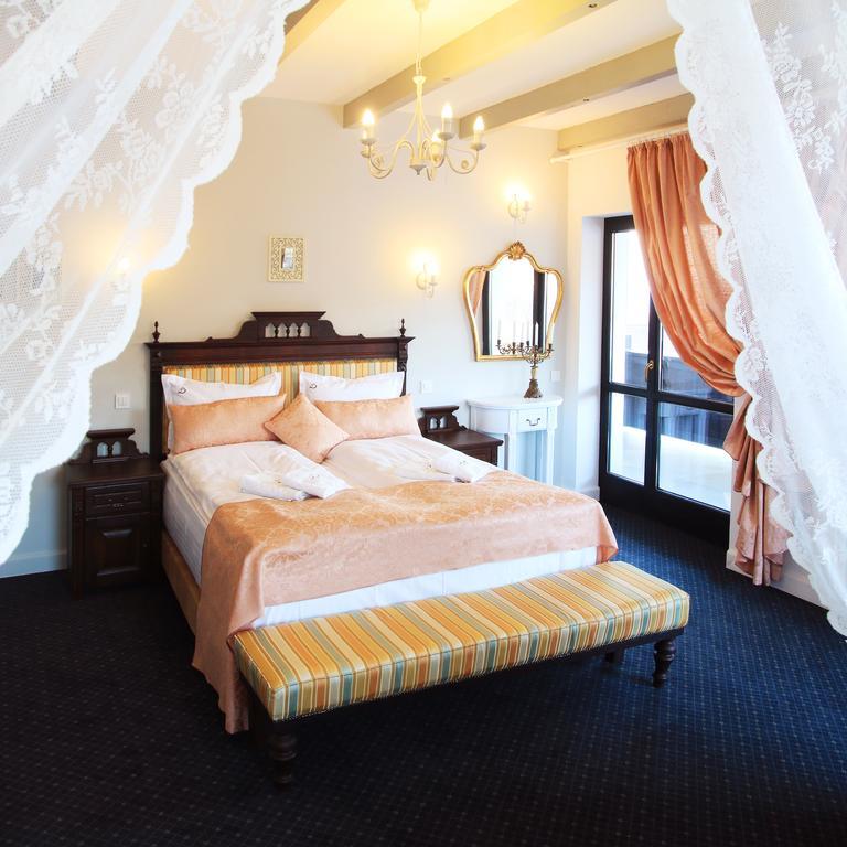 Conacul Bratescu Hotel Bran  Cameră foto